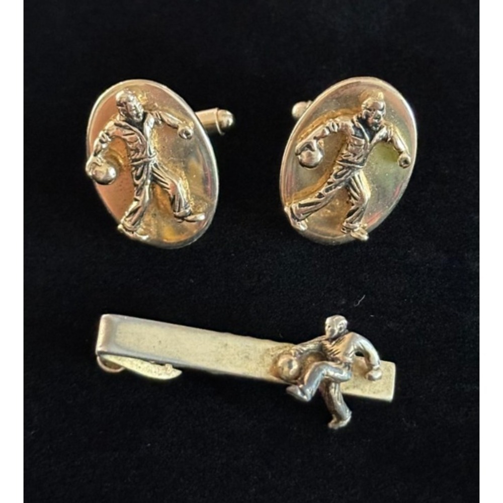 Vintage Shields Gold Tone Bowling Bowler Cufflinks &‎ Tie Clip